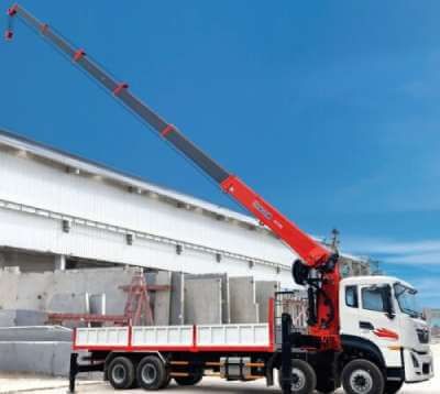 Heavy-Duty Stick Boom Crane Mounted Truck